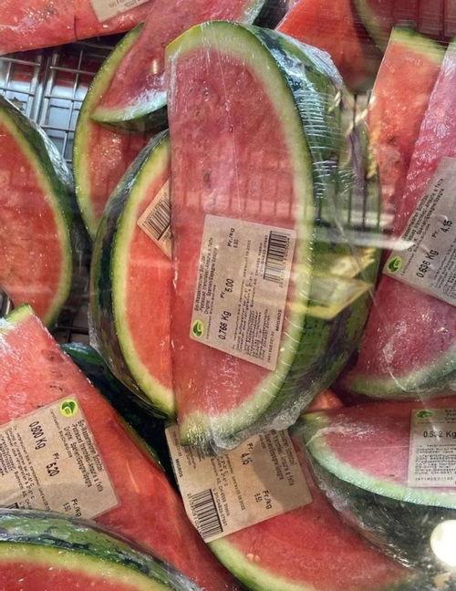 吃瓜免费人口,吃瓜免费背后的秘密人口现象  第3张 吃瓜免费人口,吃瓜免费背后的秘密人口现象  第3张